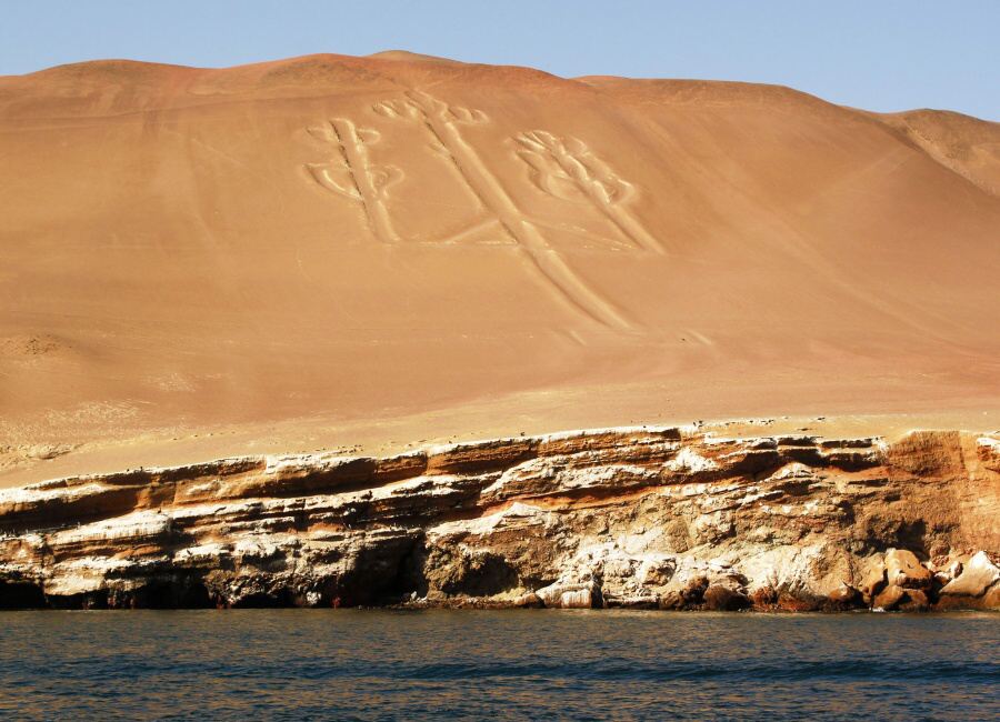 peru paracas el candelabre